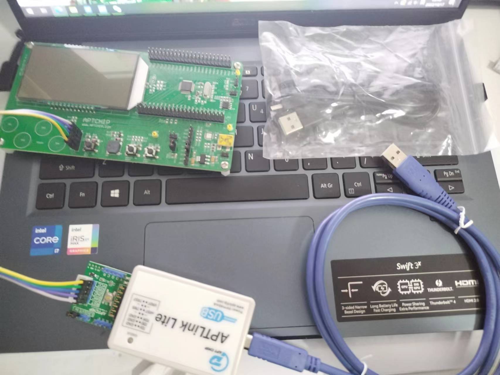 1666103982394714.jpg 【爱普特 APT32F110 ev board 试用测评连载】开箱物料清单.jpg