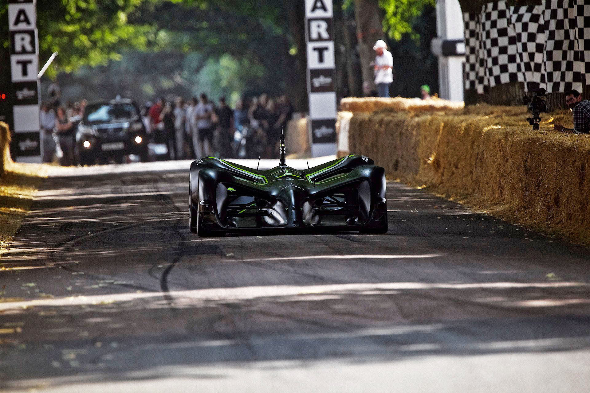 1640067565496637.jpg ROBORACE自动驾驶电动赛车 2.jpg