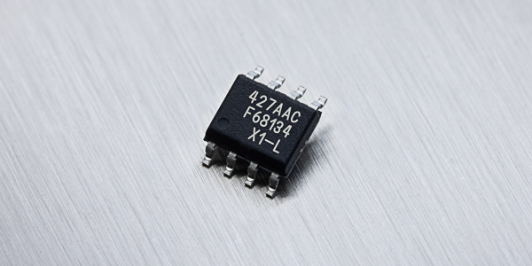 1747363762338124.jpg MLX90427-SOIC-8封装图.jpg