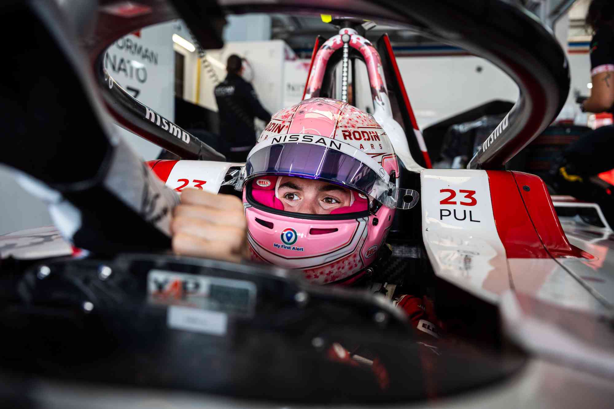 1762334190863644.jpg 6、日产Formula E车队新秀兼模拟器车手阿比·普灵.jpg