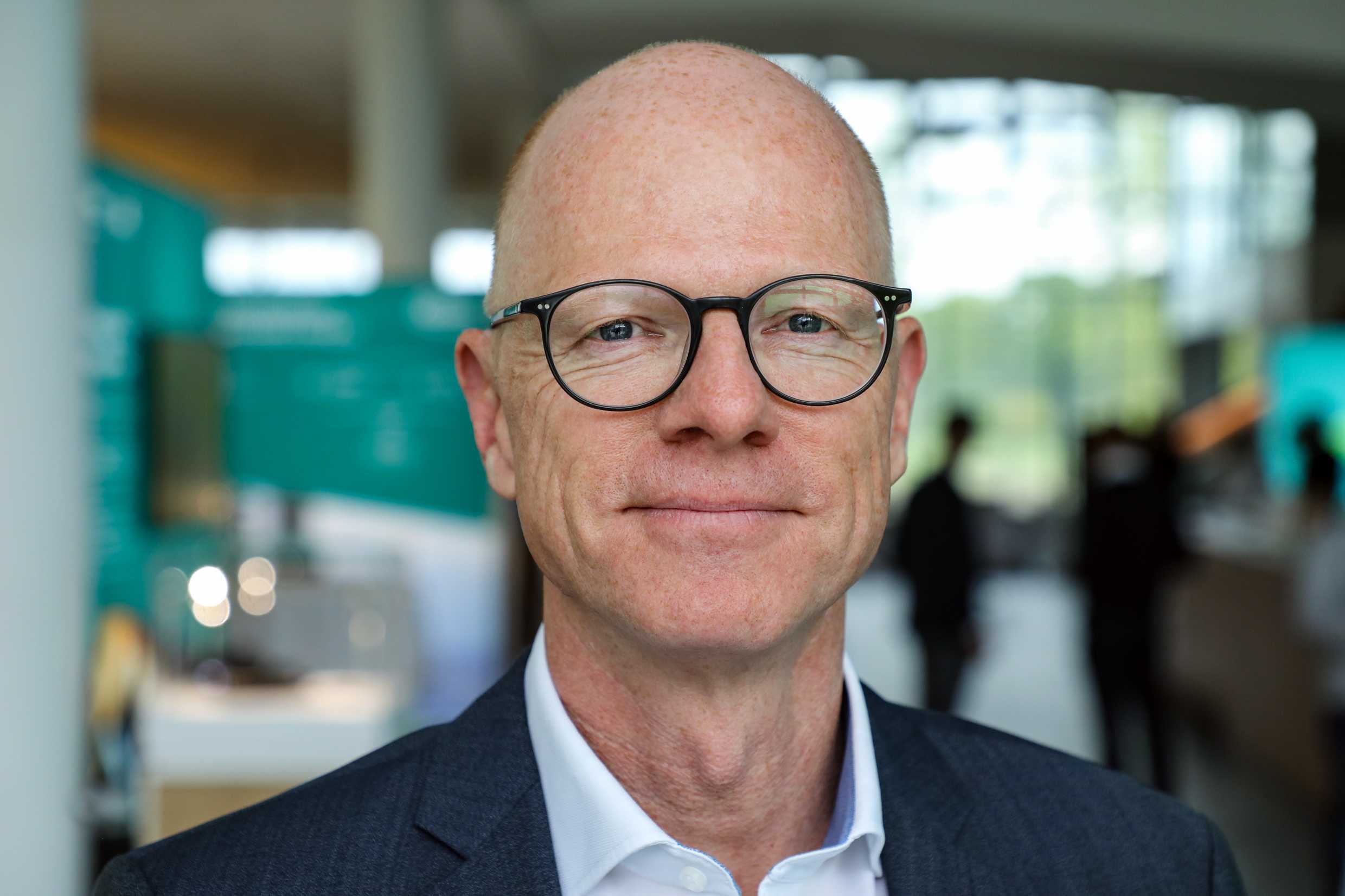 配图1：英飞凌科技执行副总裁、汽车业务首席营销官Peter Schaefer (1).jpg